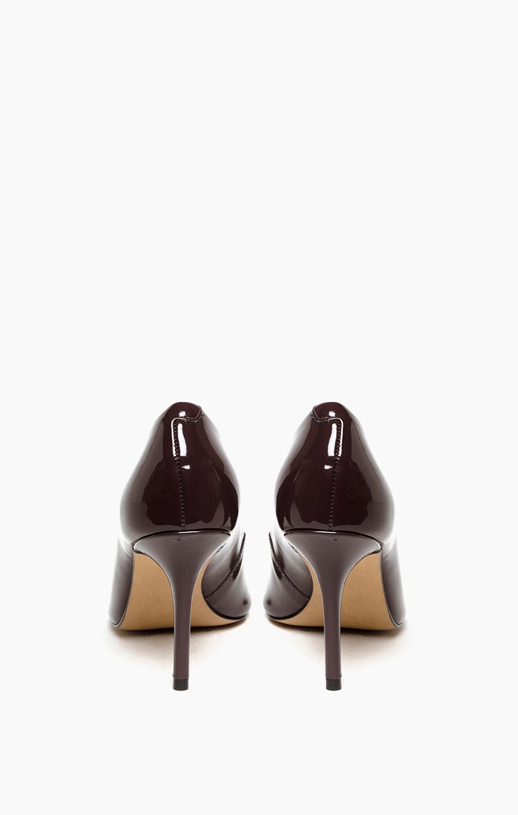 Stiletto Souci