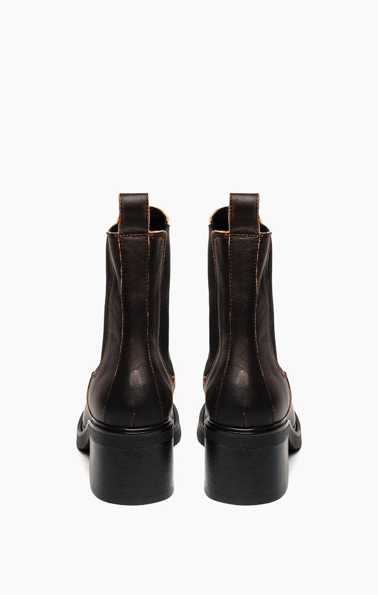 Bota Hatfield