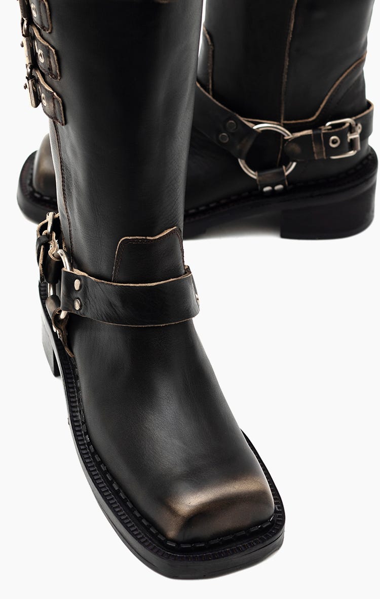 Bota Corvella