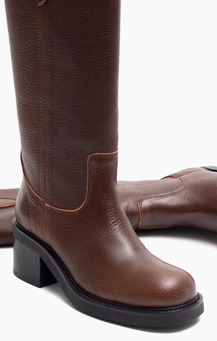 Bota Sorell