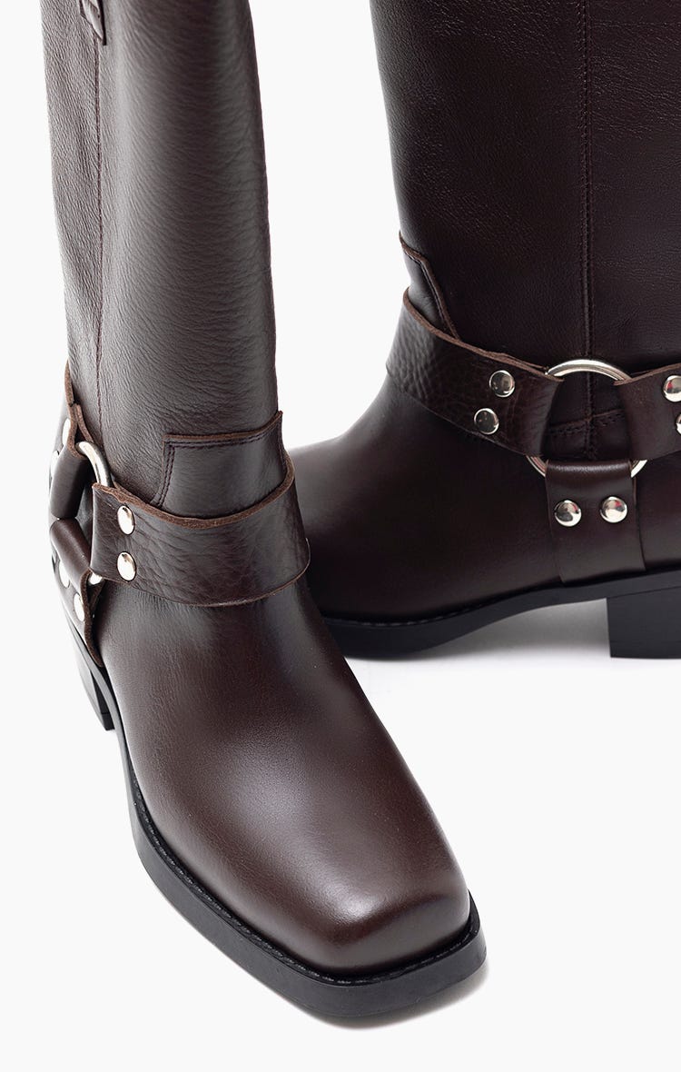 Bota Kingsley